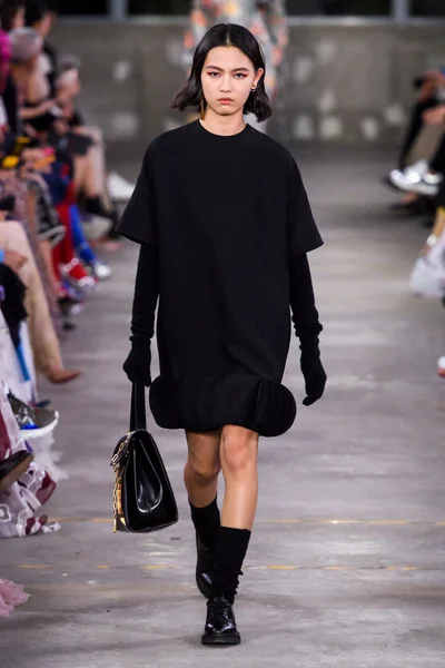 Look 45